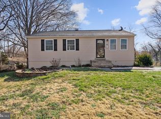 1471 Arkansas Ct, Woodbridge, VA 22191