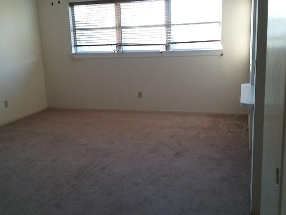 3rd image of 2350 Haitian Dr
