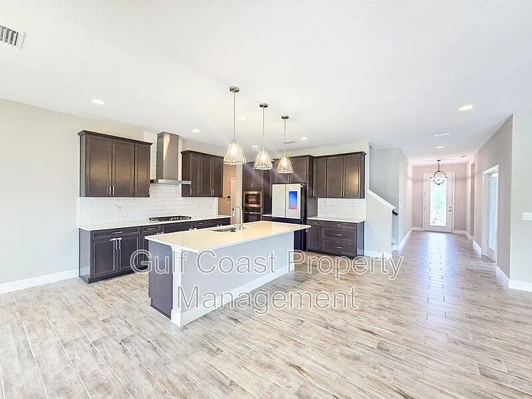 12664 Oak Hill Way — Photo 7