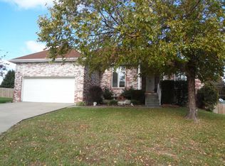 5031 S Wanda Gray Ave, Springfield, MO 65810