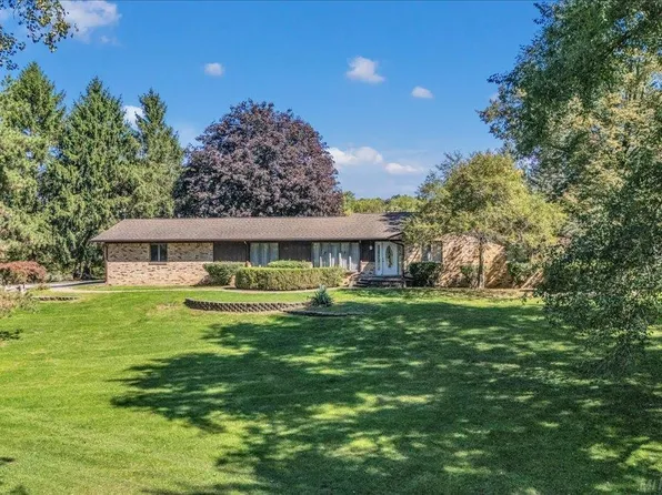 9283 Joy Rd, Plymouth, MI 48170