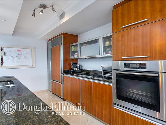 5th image of 17201 Collins Ave APT 1904
