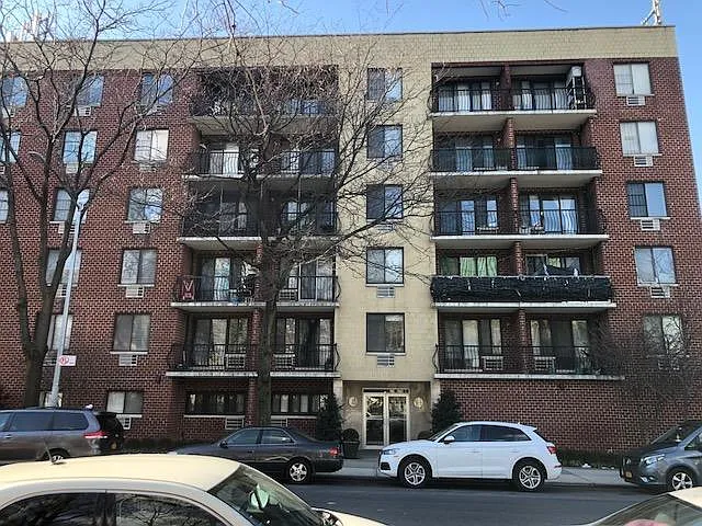 3208 Union St #5A