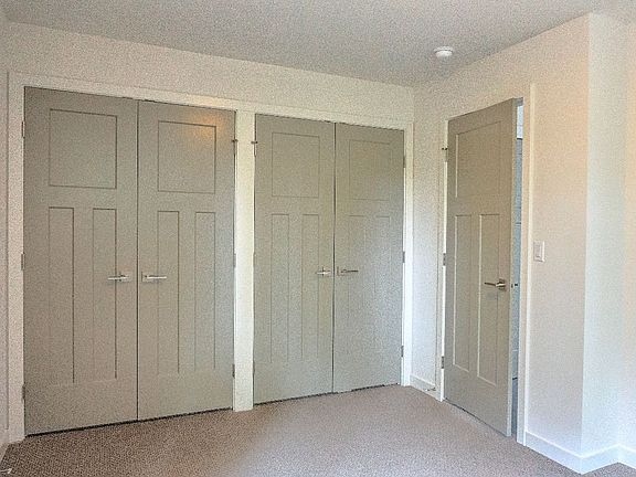5th image of 3625 Evanston Ave N #A