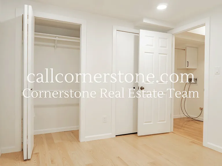 2695 Norwich Dr — Photo 13