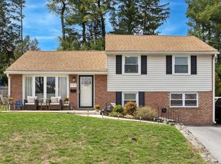 732 Rhoads Dr, Springfield, PA 19064