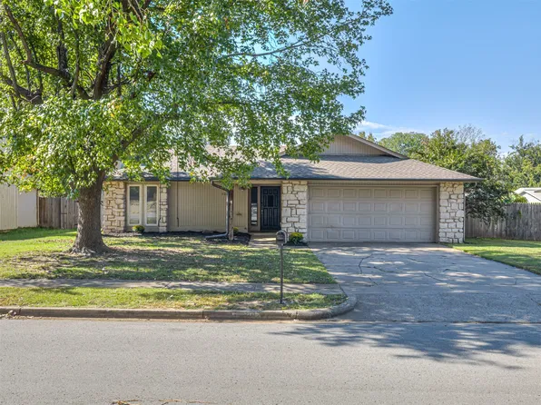 1230 N Ironwood Pl, Broken Arrow, OK 74012
