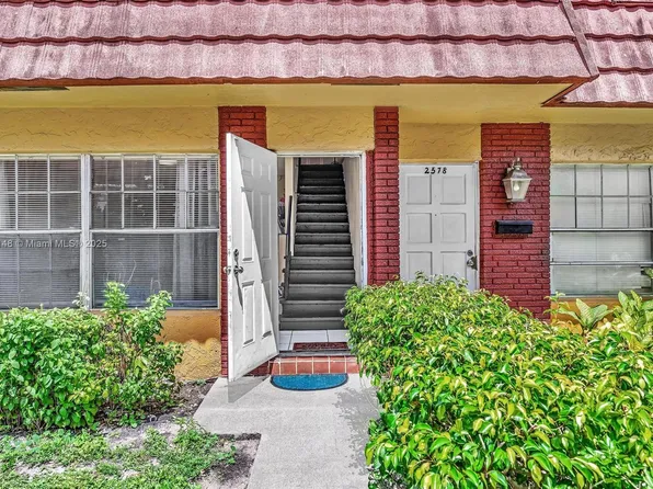 2580 NW 52nd Ave #C16, Fort Lauderdale, FL 33313