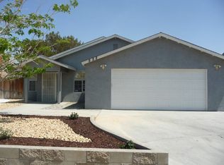 552 S Alvord St, Ridgecrest, CA 93555