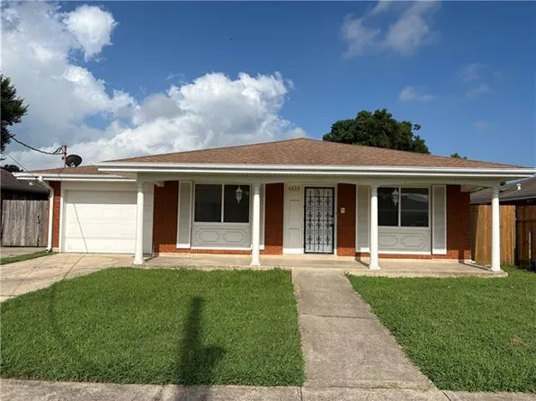 4958 Friar Tuck Dr, New Orleans, LA 70128