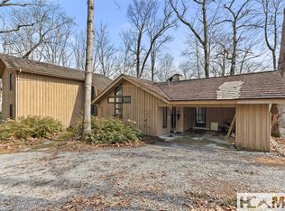 583 Heaton Forest Rd, Cashiers, NC 28717