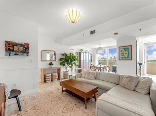 2425 SW 27th Ave APT 704, Miami, FL 33143