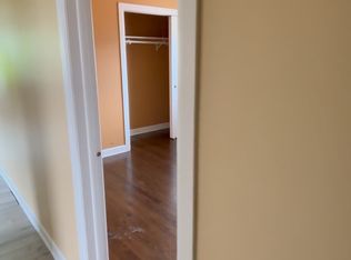 233 S Hale St #2F, Addison, IL 60101