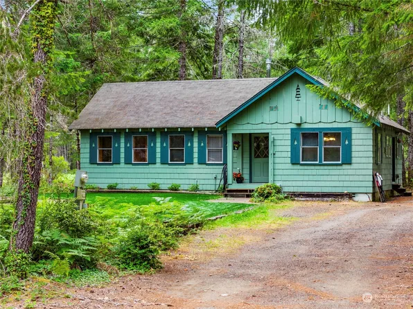 90 N Kings Way S, Hoodsport, WA 98548