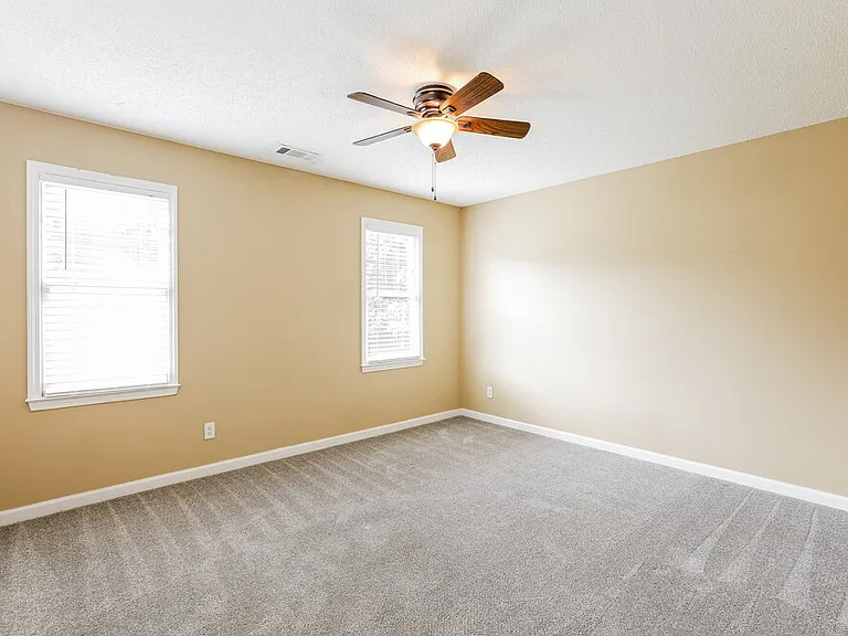 815 Tynsdale Dr — Photo 14