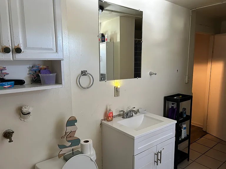 226 Glen St #3 — Photo 5