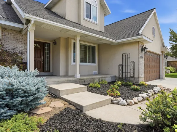 8531 S Pebble Creek Cir, Sandy, UT 84093