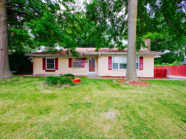 1224 Trampe Ave, Saint Louis, MO 63138