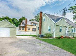 679 Irene St, South Hempstead, NY 11550