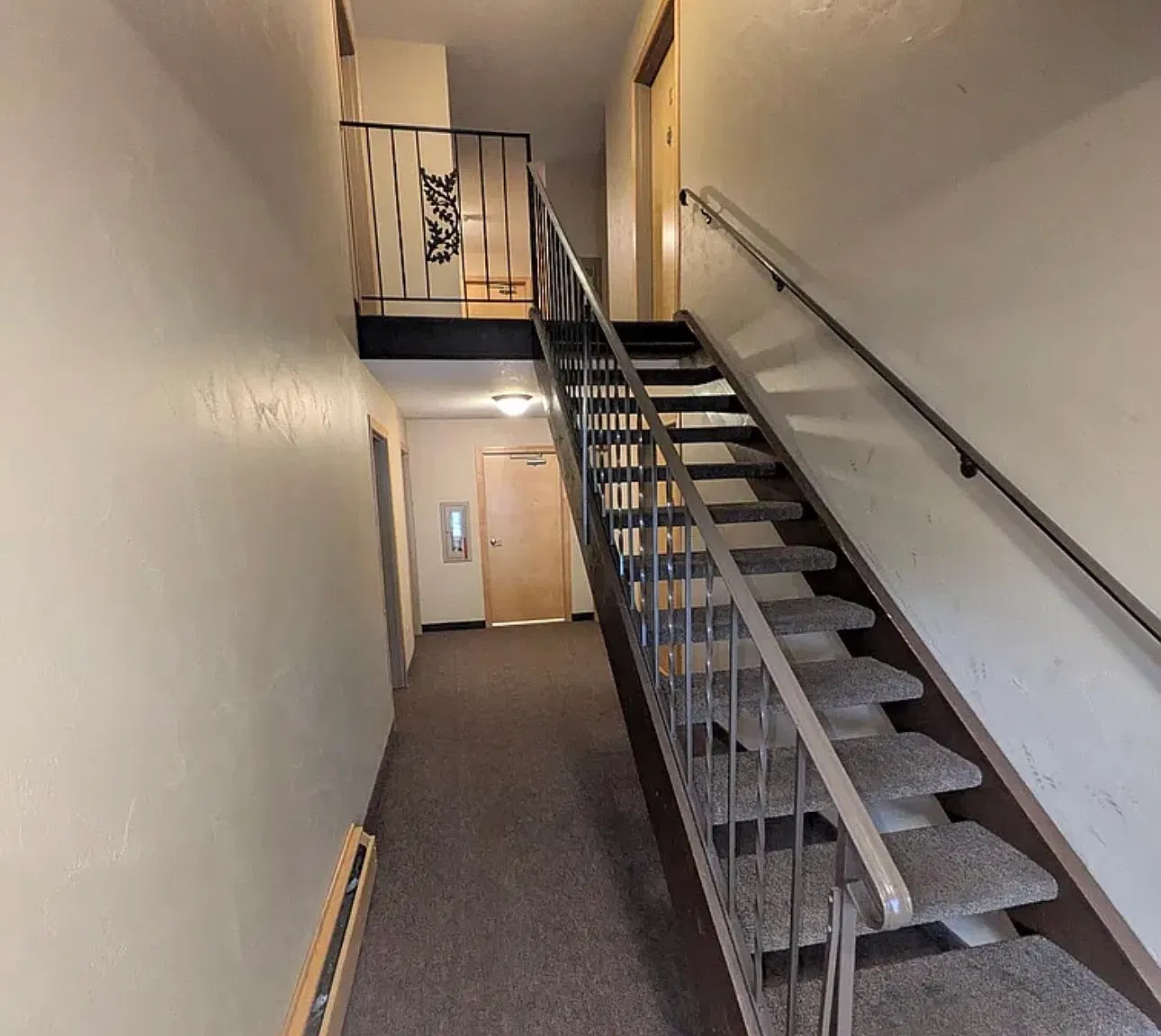 2 bed, 1.5 bath, 1108 sqft, $1,850 — Photo 2