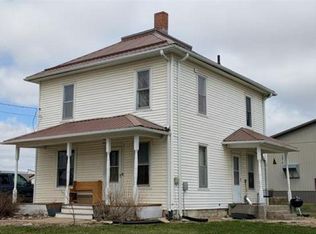 445 8th Ave NW, Waukon, IA 52172