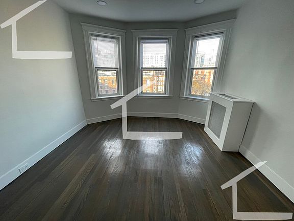 2nd image of 110 Park Dr #15