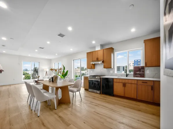 1186 W 37th Pl - USC DPS