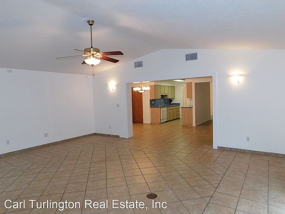4th image of 3444 NW 50th Ave