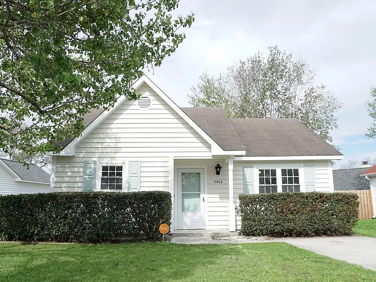 3808 Fawn Creek Dr — Photo 1