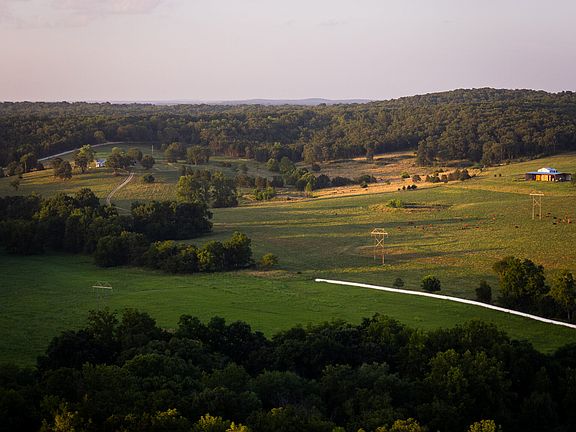 4th image of 30497 Gypsum Rd