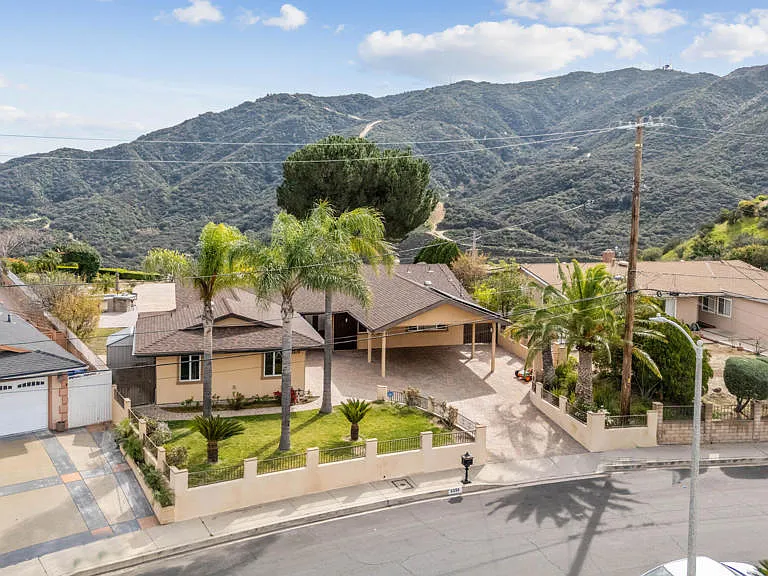 9350 Crystal View Dr — Photo 34