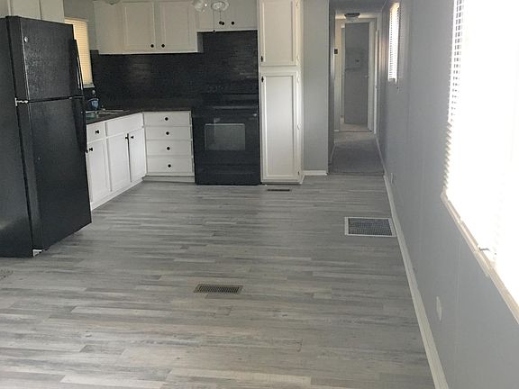 Livingroom and Kitchen area.