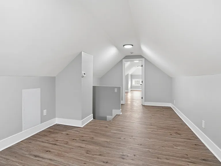2037 Wespark Ave — Photo 13