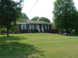 2067 Graceland Dr, Goodlettsville, TN 37072