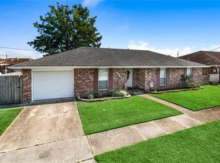 3301 Riverland Dr, Chalmette, LA 70043