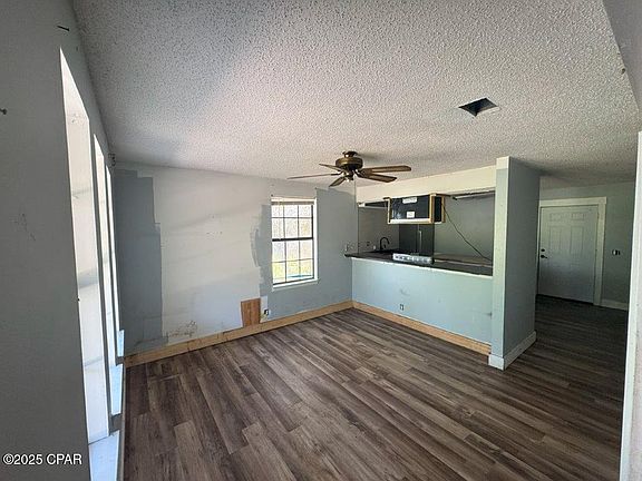 5th image of 126 Grand Lagoon Shores Dr