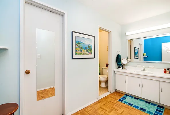 Rented by Compass | media 9