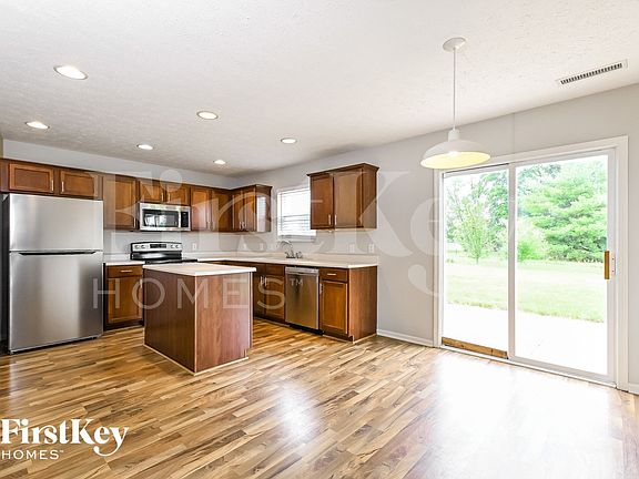 5th image of 5076 Gunston Ln