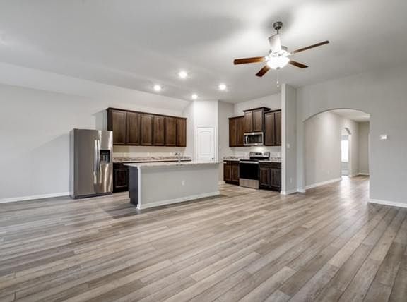 4th image of 7827 Cactus Plum Dr