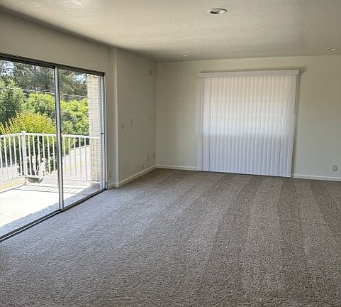 4th image of 2409 Colina Ct #2409