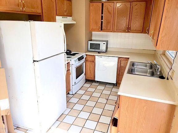 5th image of 3386 Homecroft Dr