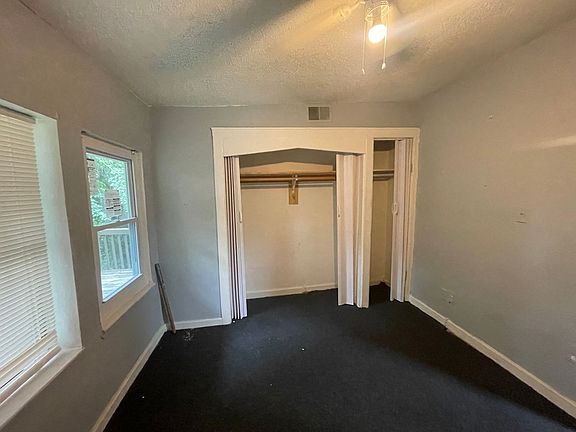 4th image of 2714 Olive St #2W
