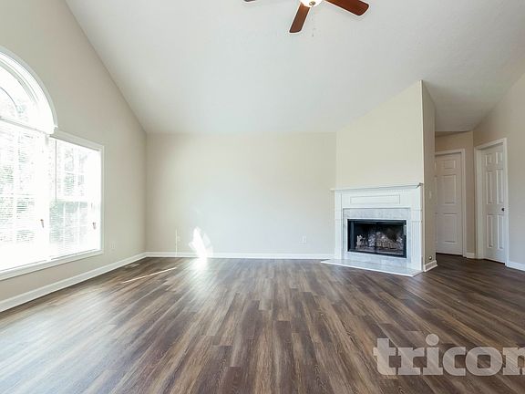 2nd image of 5130 Brown Crossing Way