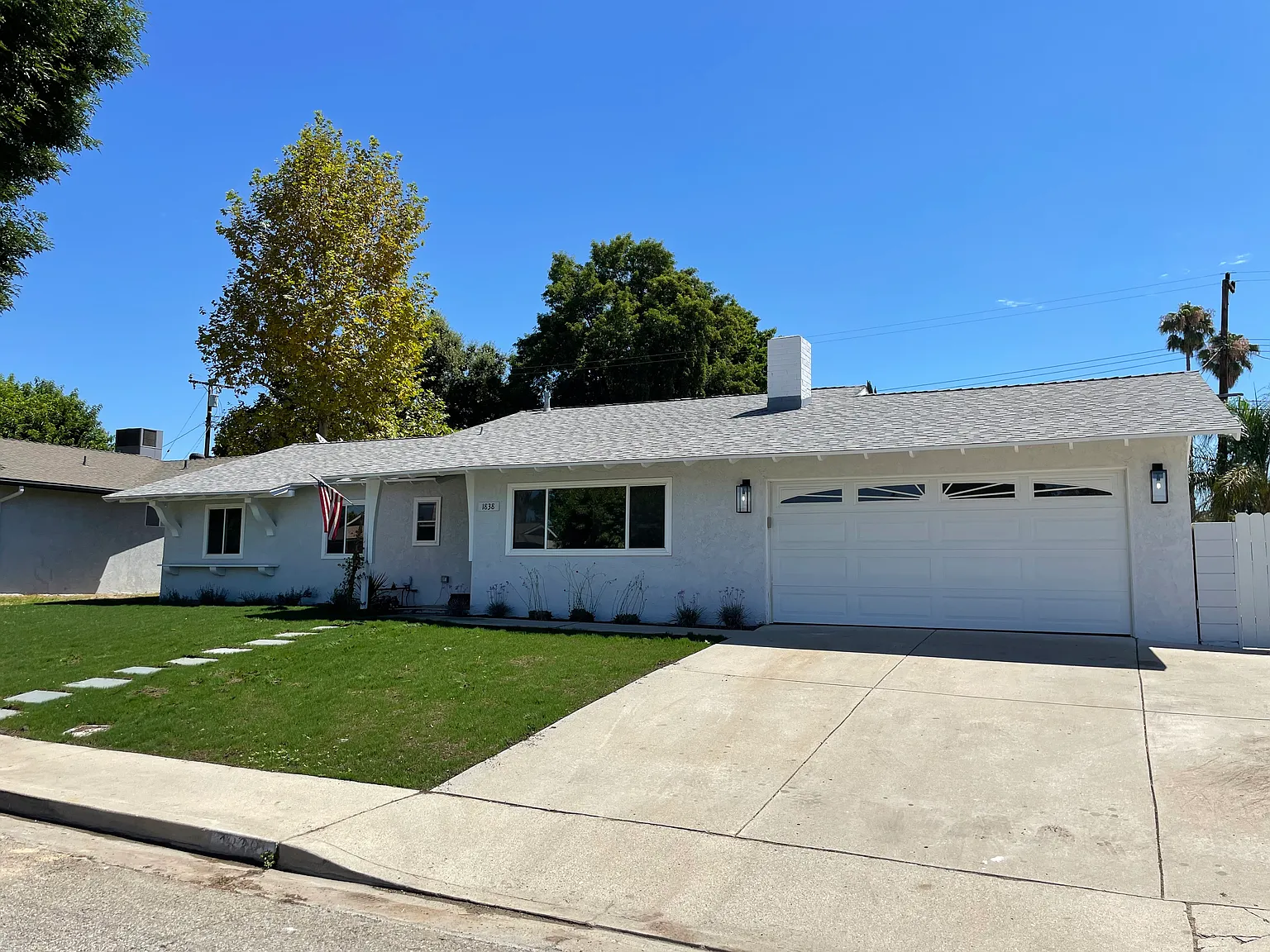 4 bed, 1463 sqft, $4,700 — Photo 1