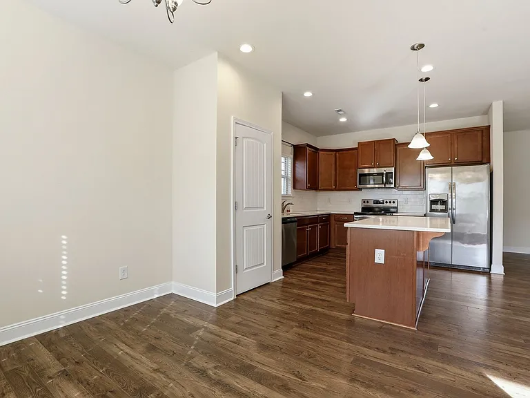 52 Woodwater Cir — Photo 21