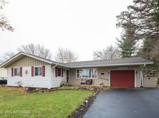 364 Mary Ln, Crystal Lake, IL 60014