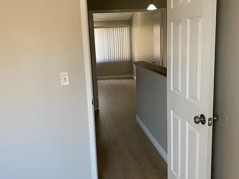 927 S Mountain Ave #80 — Photo 15