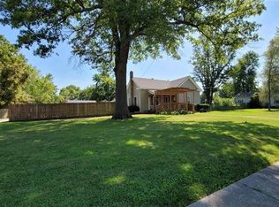 607 W Maple St, Plattsburg, MO 64477