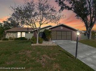 195 Hague Ct, Spring Hill, FL 34606