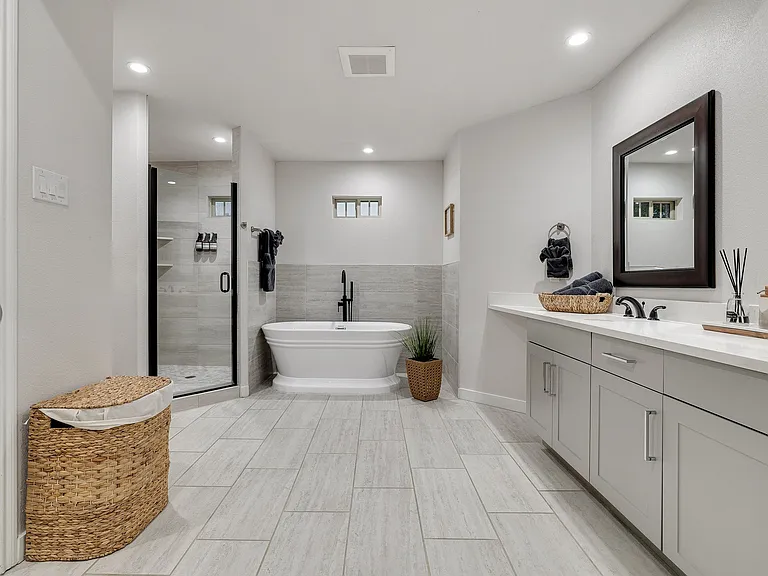 1922 Camden Way — Photo 22